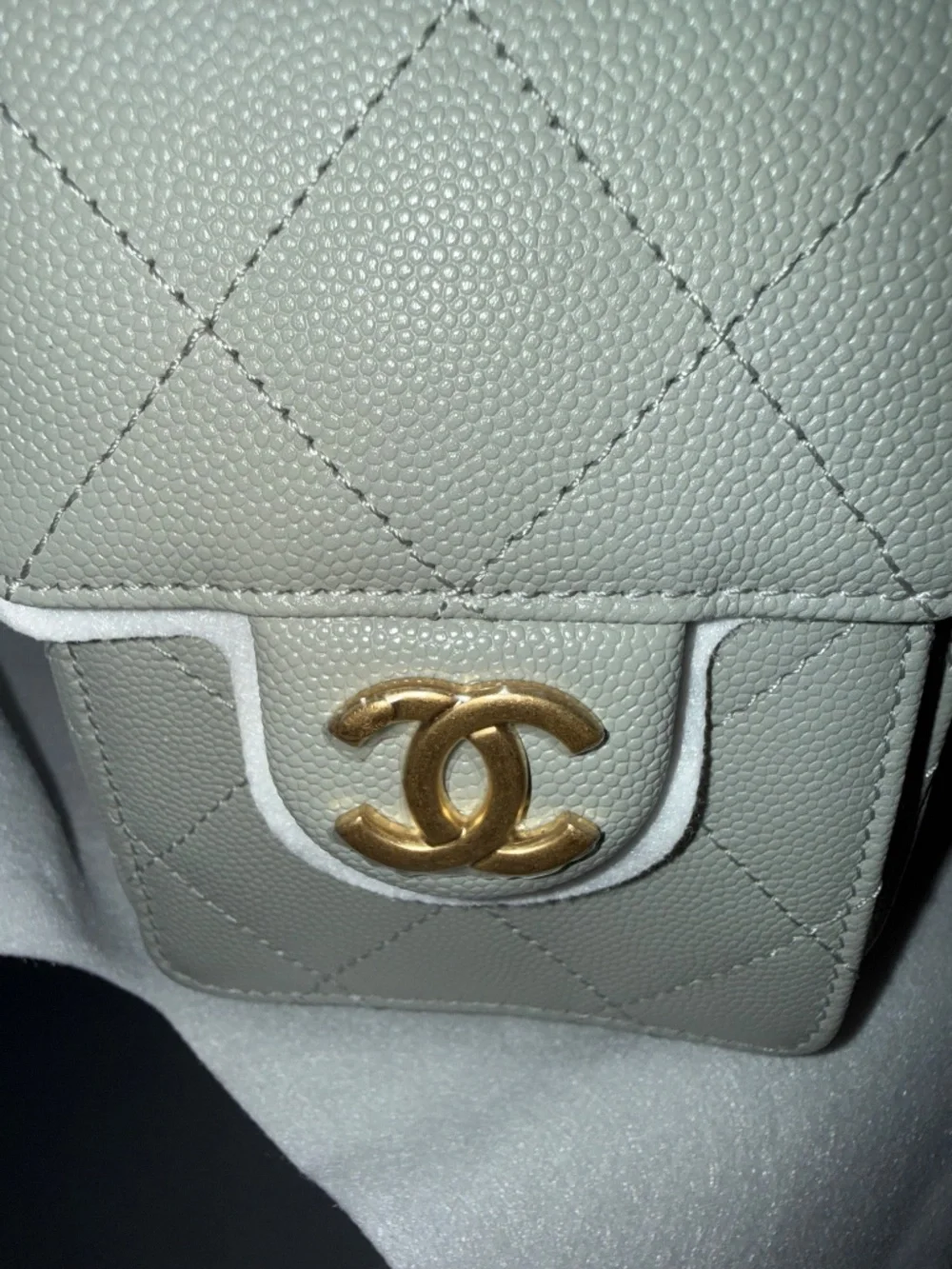 **BRAND NEW** CHANEL 25 MINI **RARE** - Picture 7 of 9